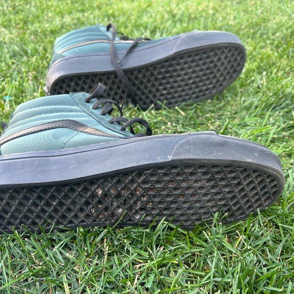 Mens 9.5 Vans High Top Green Suede Black Gum - Picture 9 of 13